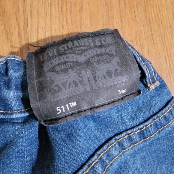 Levi's 511 Slim Boys Denim Jeans Pants Blue Medium Wash Size 5 Years - Picture 2 of 7